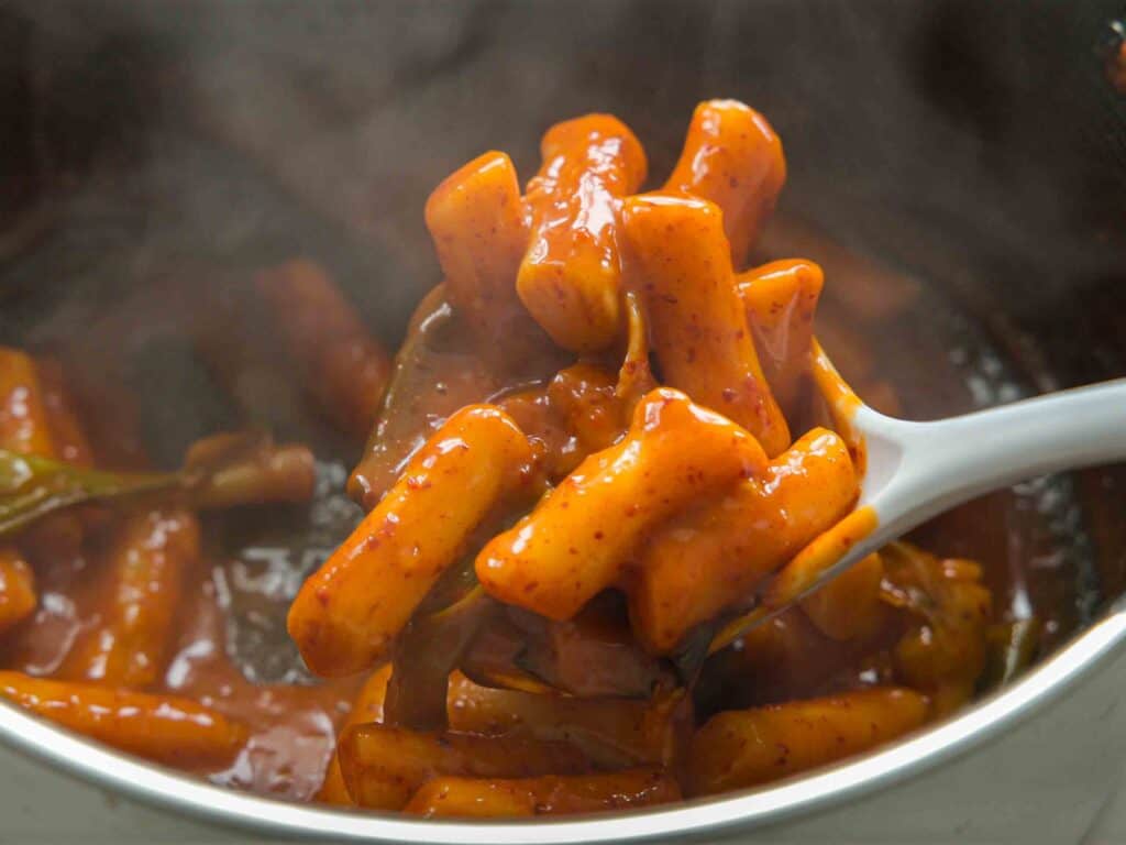 15-Minute EASY Vegan Tteokbokki - Spicy Korean Rice Cakes. 13