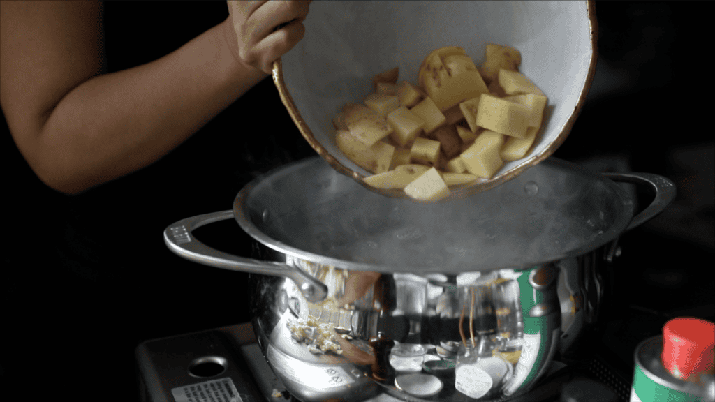 Delicious and Easy Cabbage and Potato Pasta. 3