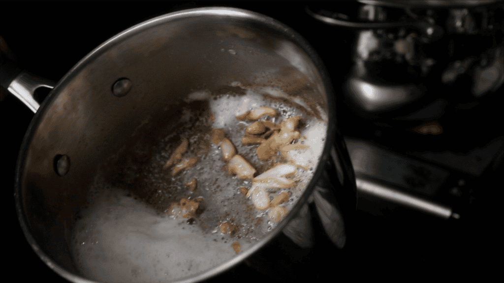 Delicious and Easy Cabbage and Potato Pasta. 4