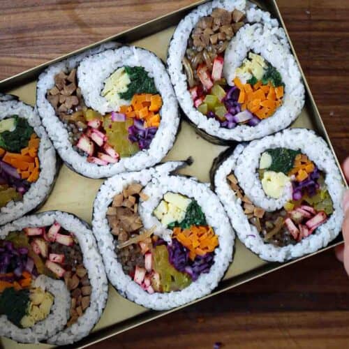 How to Make 4 Stunning Korean Kimbap Recipes. 40 Spiral Kimbap sliced and packed