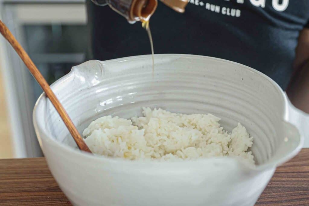 How to Make 4 Stunning Korean Kimbap Recipes. 7 how to make the base rice