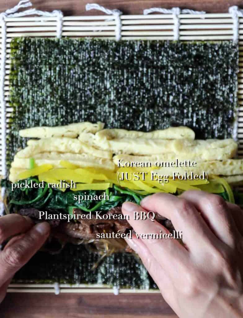 How to Make 4 Stunning Korean Kimbap Recipes. 22 adding spinach to chunky kimbap