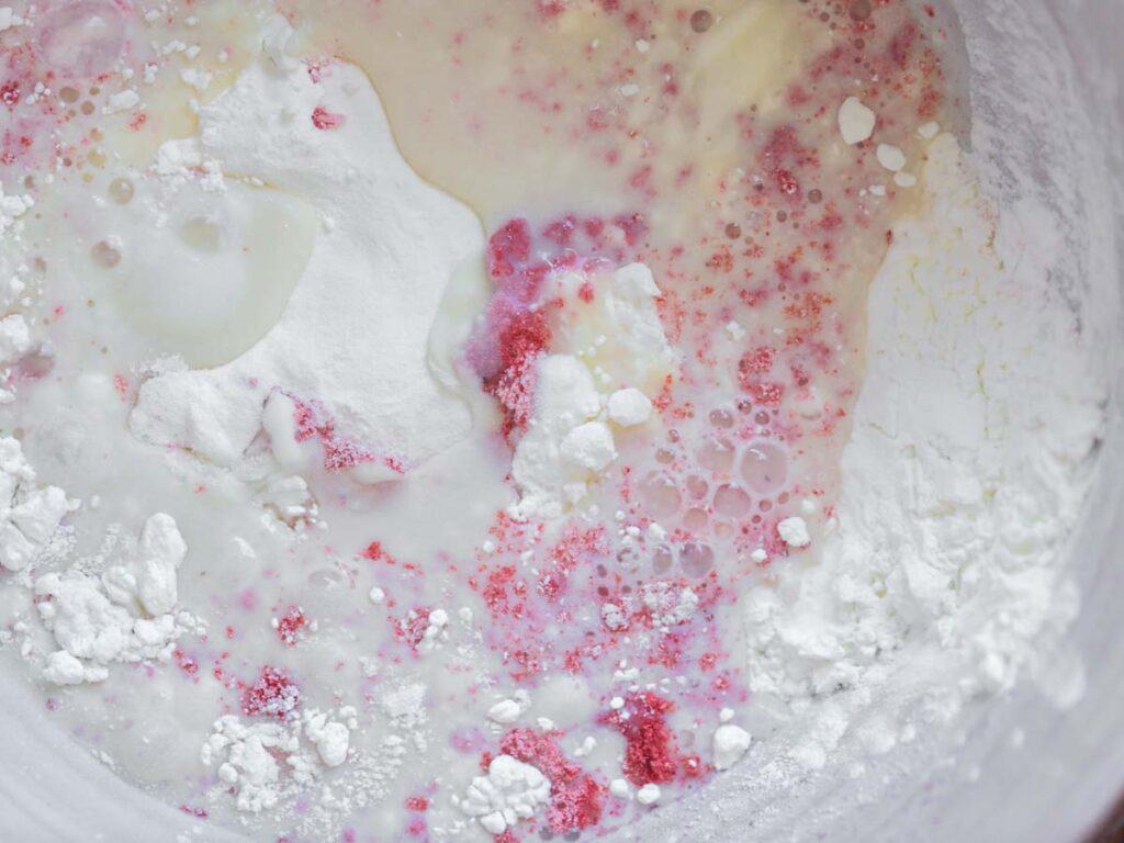 Perfect Cream Cheese & Strawberry Pink Mochi Recipe. 13 pink mochi batter before whisking