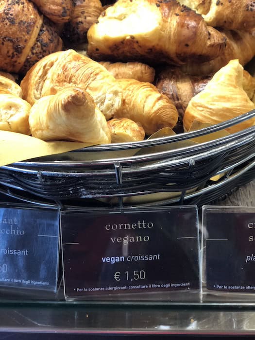 Traveling as a Vegan in Italy: An Easy & Delicious Guide. 16