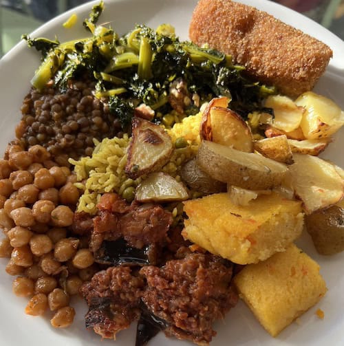 Traveling as a Vegan in Italy: An Easy & Delicious Guide. 8 Buffet Plate from 100% Bio