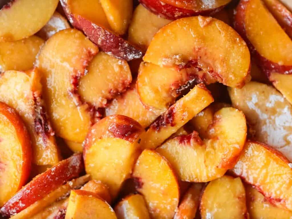 peach-slices-mixed-with-brown-sugar-and-corn-starch