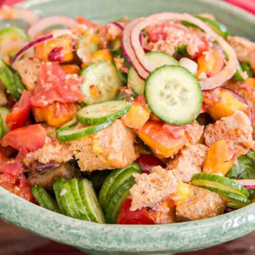 10-Minute Easy Bread Salad Recipe - Peach Panzanella. 24