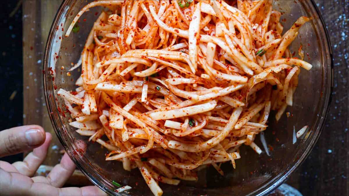My Mom's Easy Vegetarian Japchae (Glass Noodles). 38