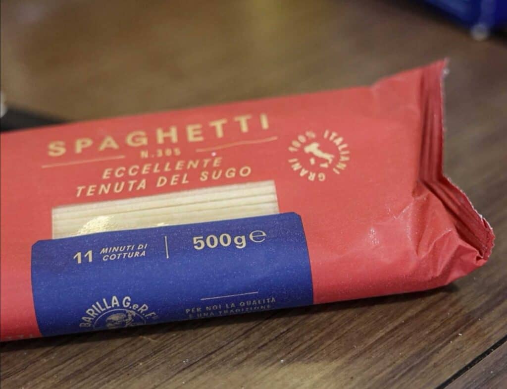 30-Minute Creamy Gochujang Vodka Pasta - Delicious & Dairy-FREE. 4 barilla spaghetti