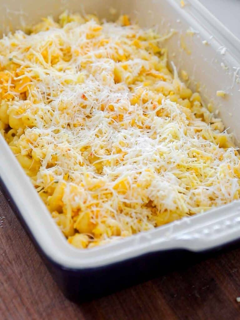 The Creamiest and BEST Vegan Mac 'n Cheese Casserole Recipe. 19 side view of vegan mac 'n cheese4