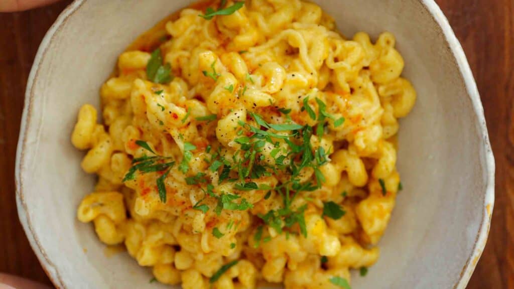 The Creamiest and BEST Vegan Mac 'n Cheese Casserole Recipe. 2 hero image of creamy vegan mac 'n cheese