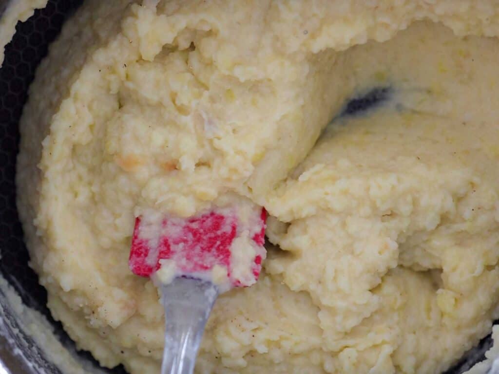 Tips on Making the BEST Creamy Mashed Potatoes (Dairy Free Option)! 2 creamy mashed potatoes