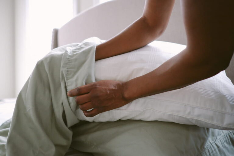 pillow, headaches